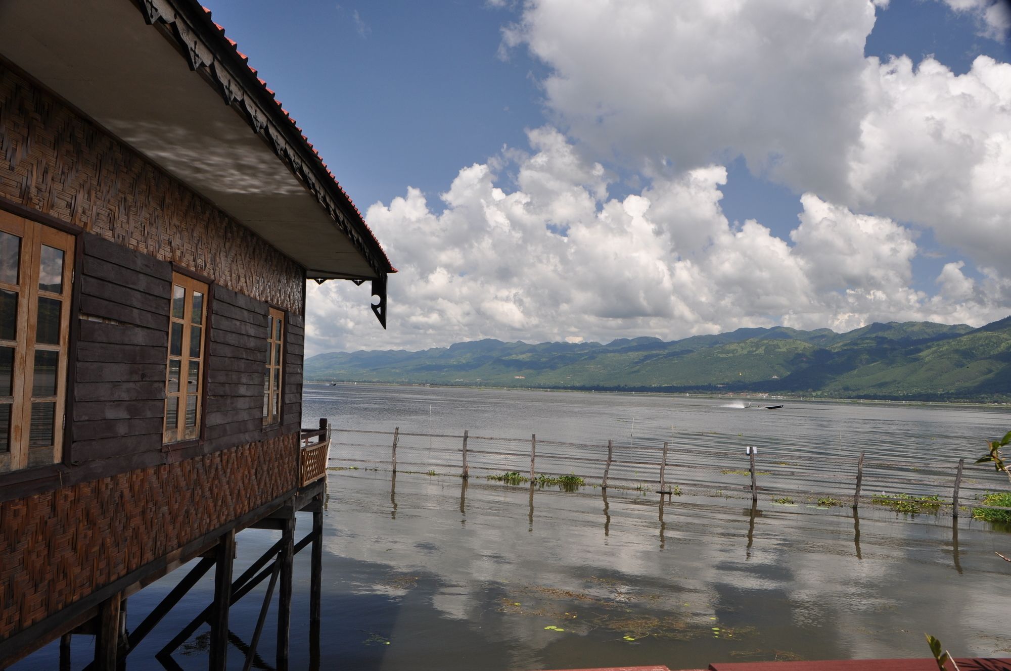 Ann Heritage Lodge Inle Lake Eksteriør billede